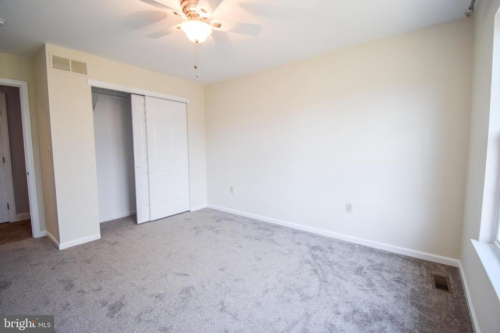 218 Royal Ave