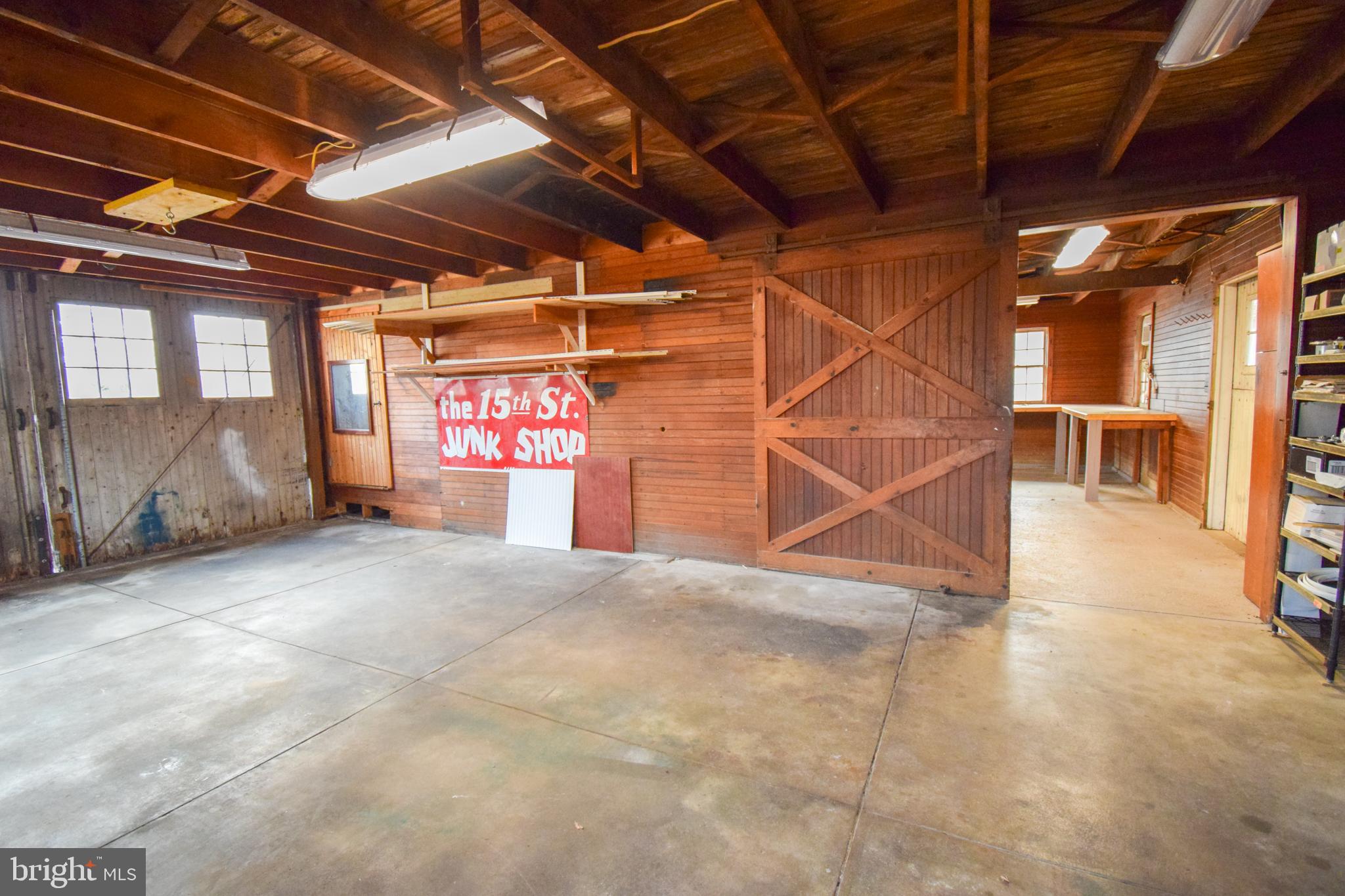 218 Royal Ave