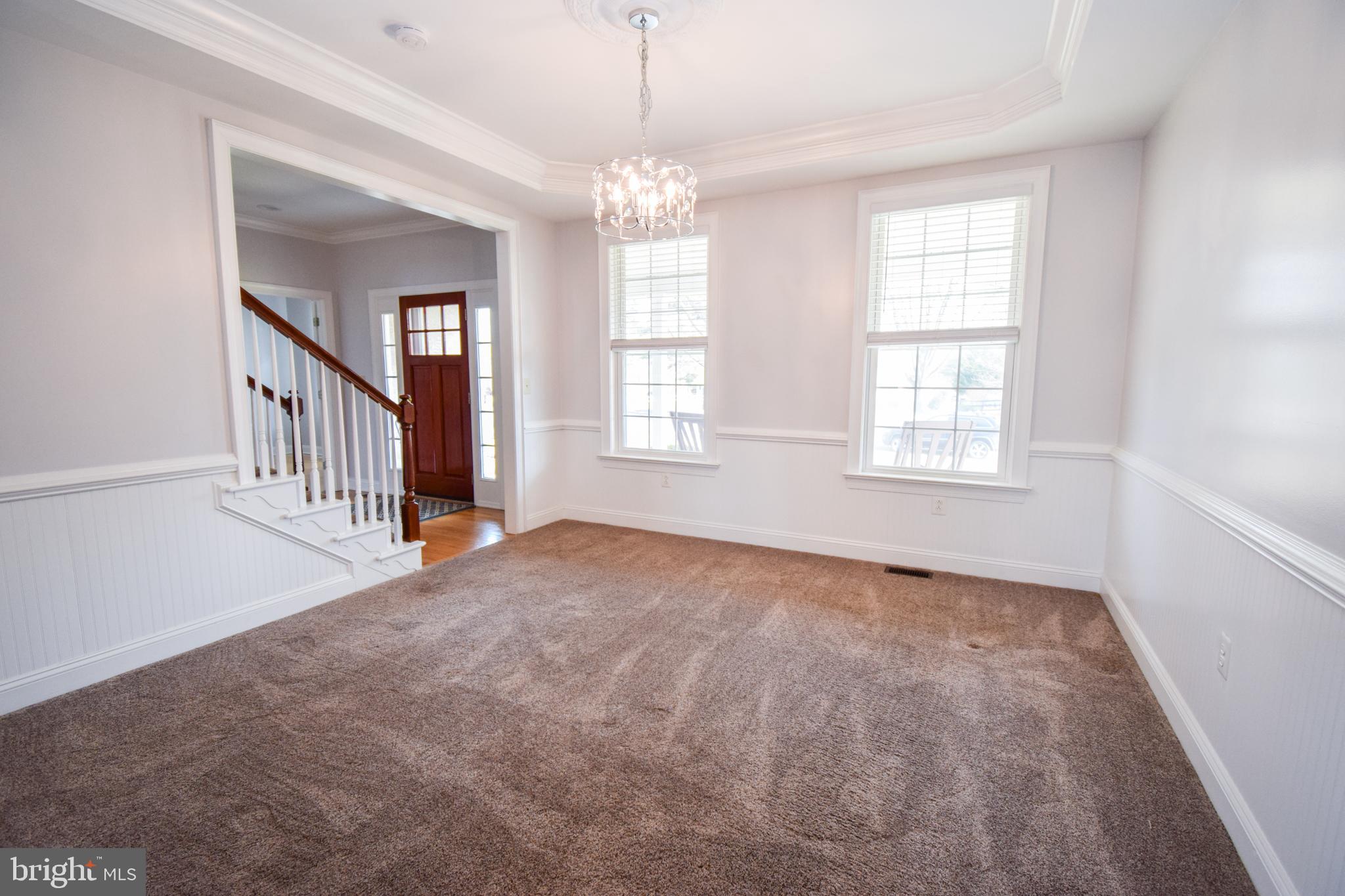 218 Royal Ave
