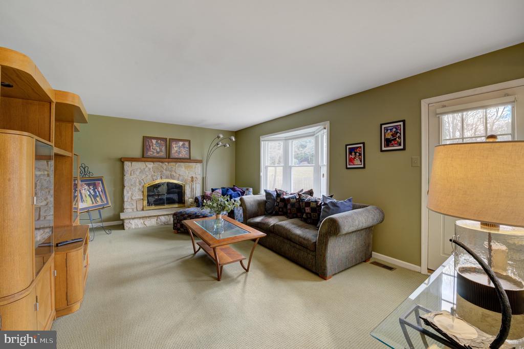 1468 Barton Dr
