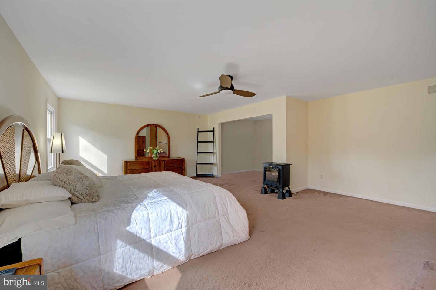 1468 Barton Dr