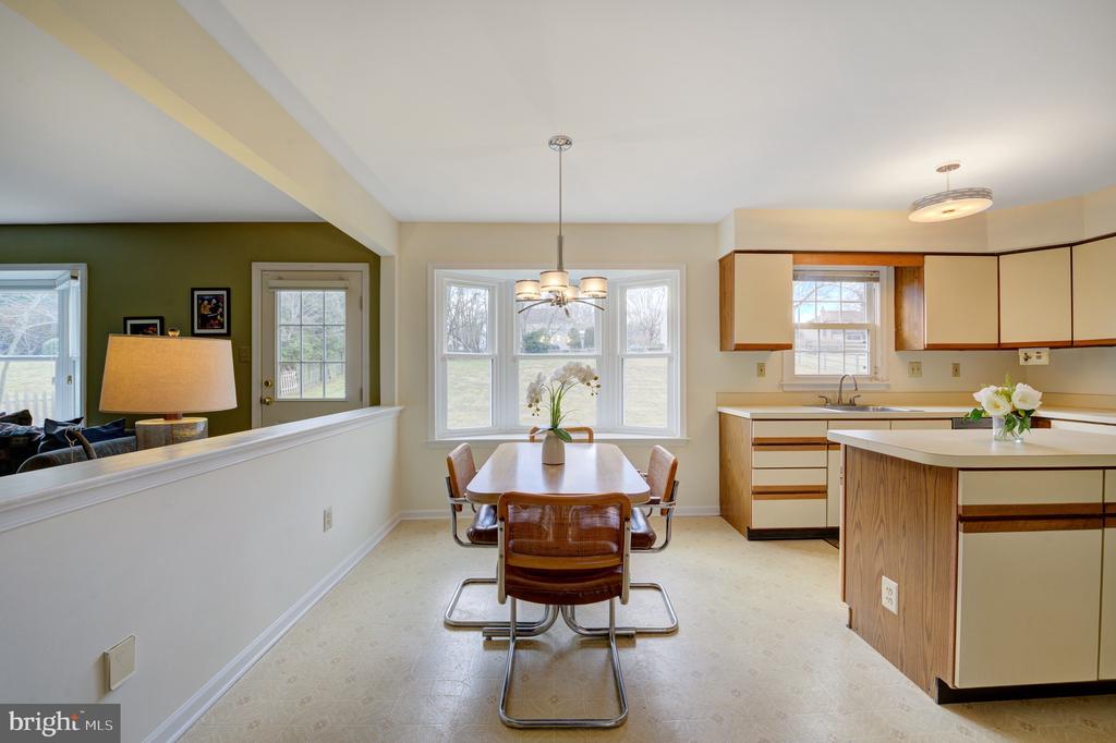 1468 Barton Dr