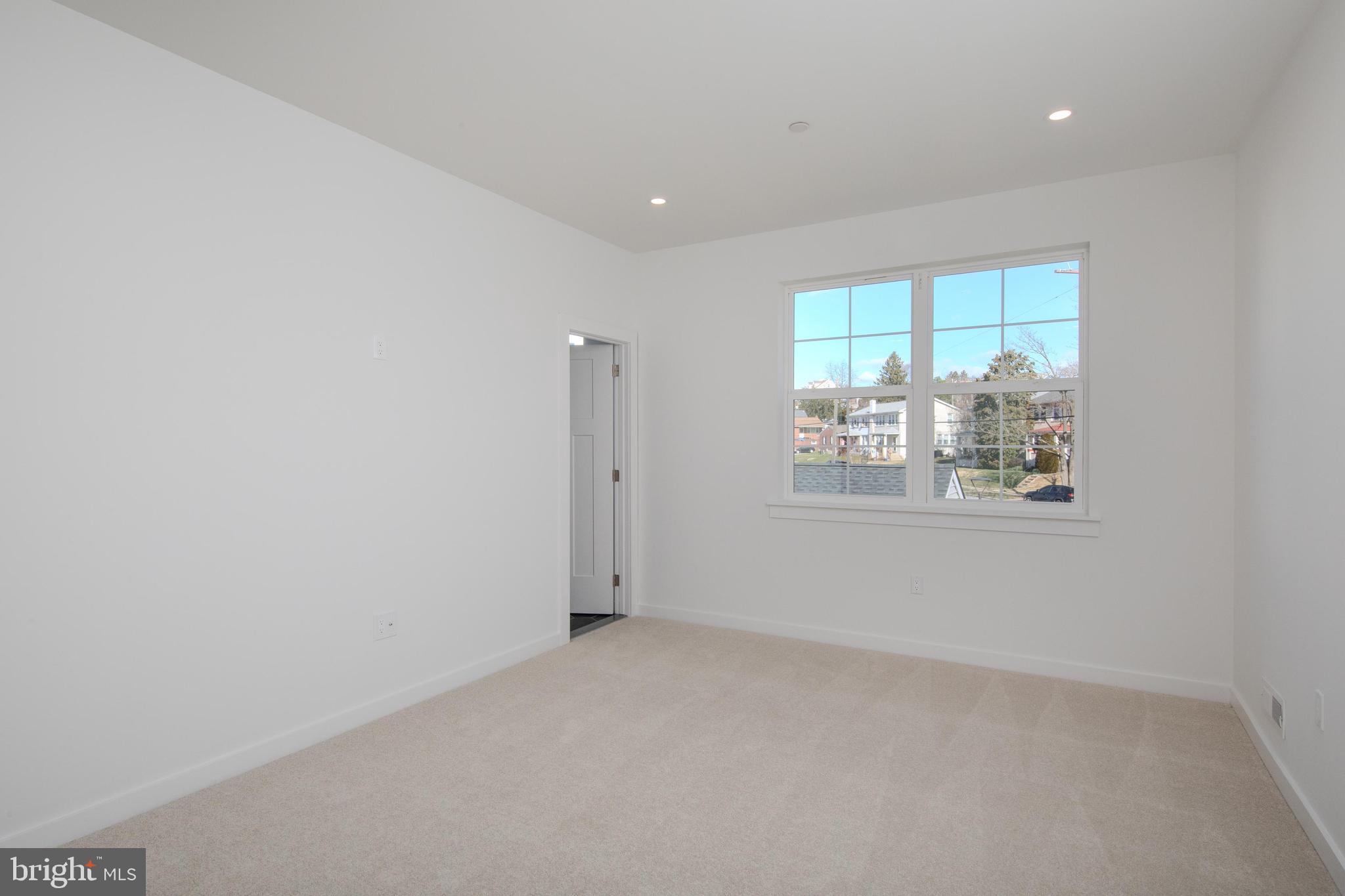 408 E 7th Ave #Lot 5