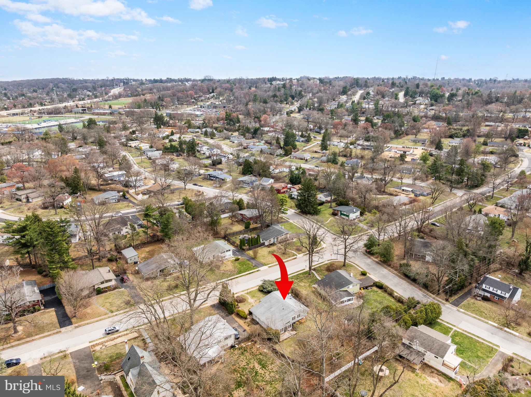 903 Harston Ln