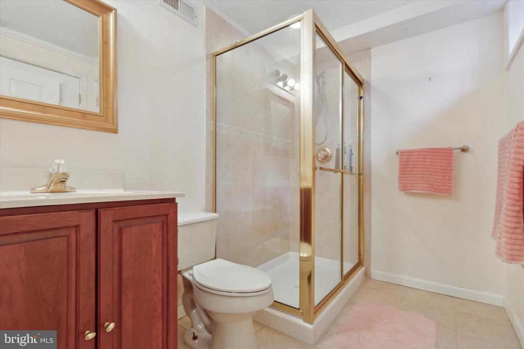 129 MEDINAH DR