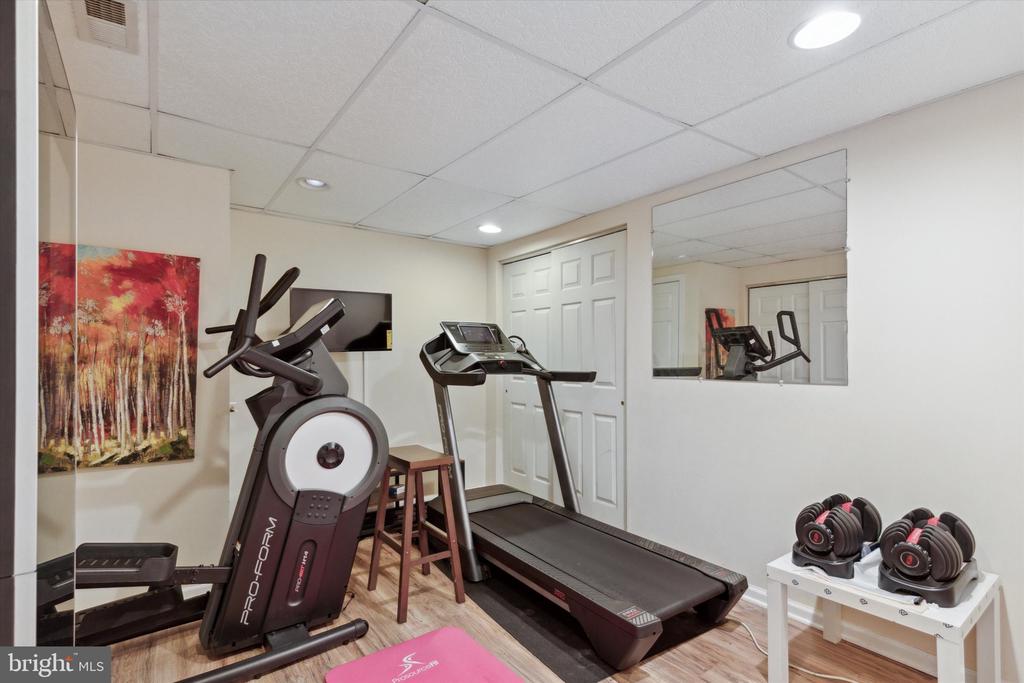 129 MEDINAH DR
