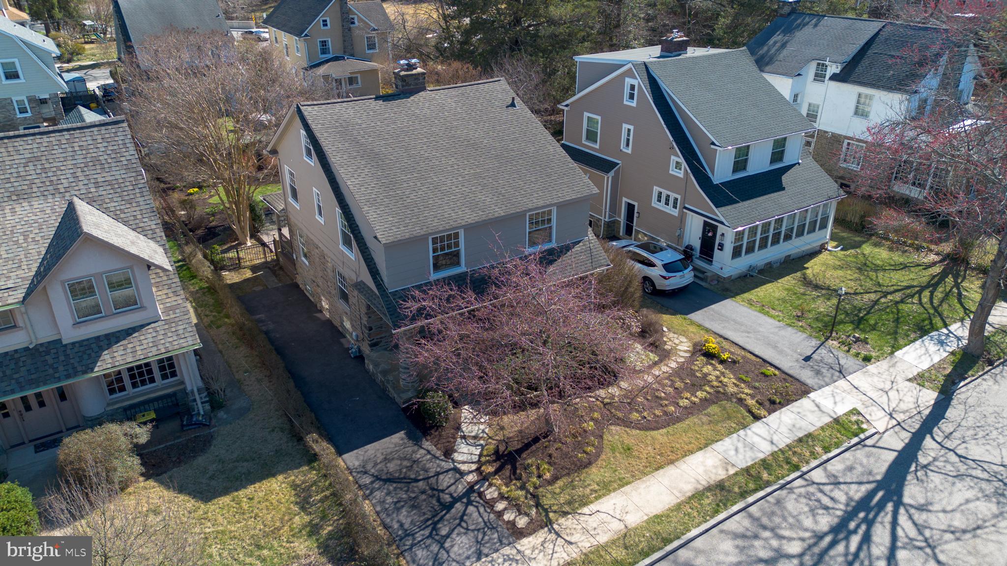 10 Elmwood Ave