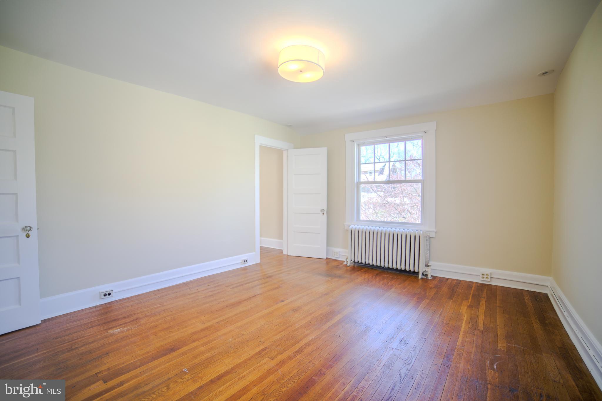 10 Elmwood Ave