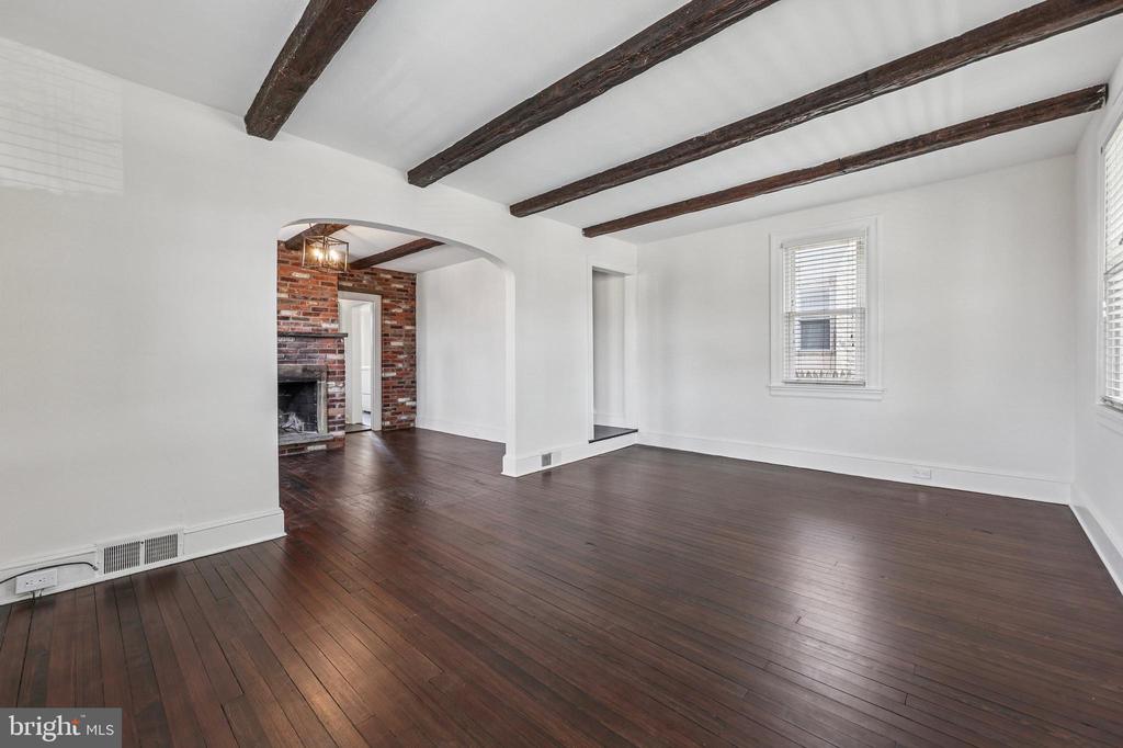 232 Linwood Ave