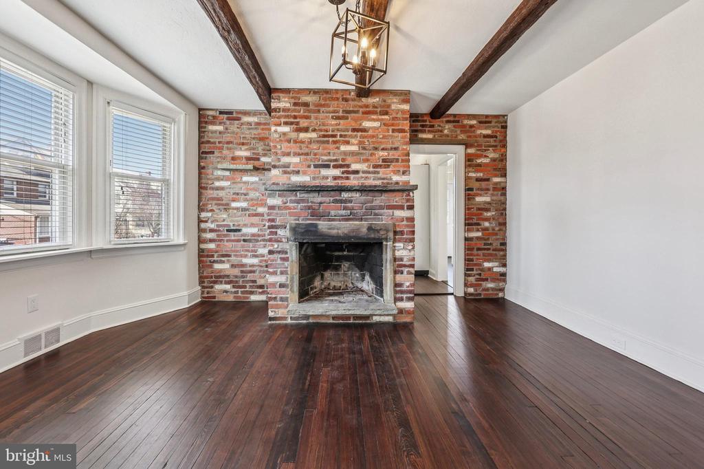 232 Linwood Ave