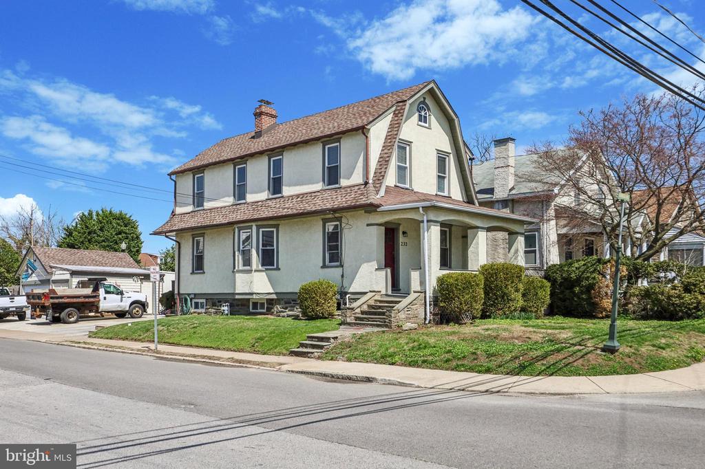 232 Linwood Ave