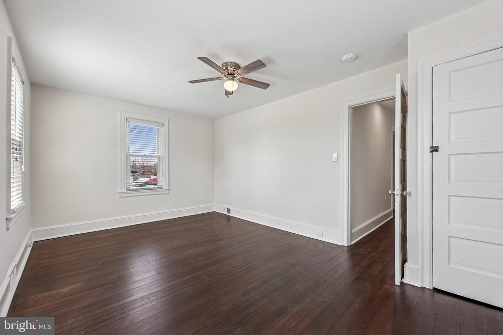 232 Linwood Ave