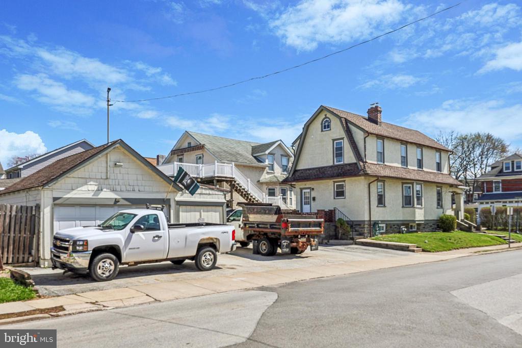 232 Linwood Ave