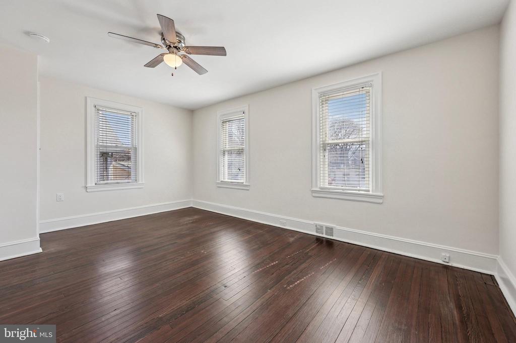 232 Linwood Ave
