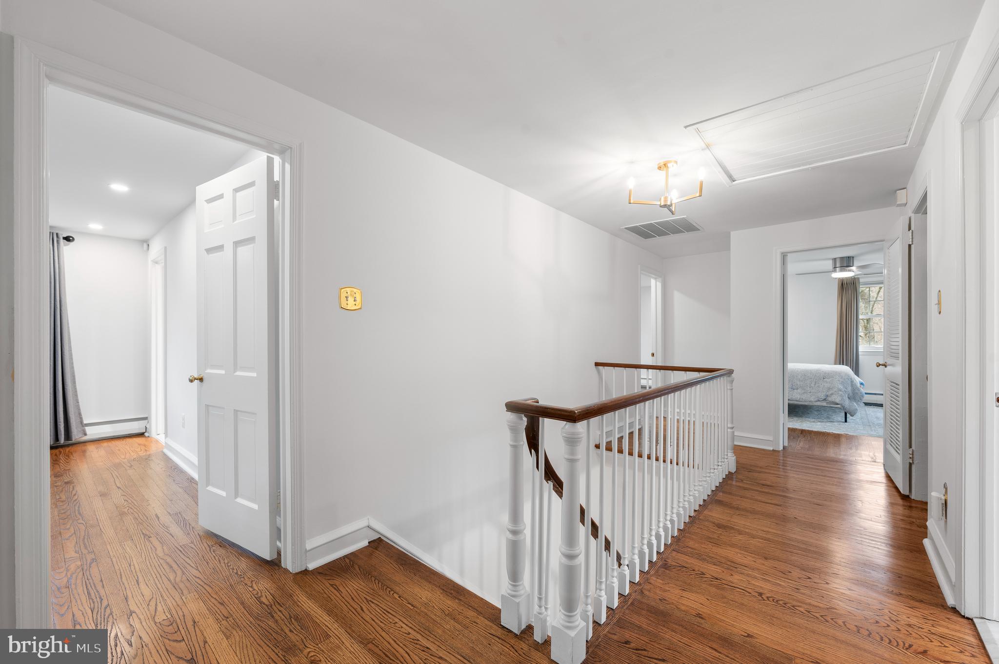 117 Adrienne Ln