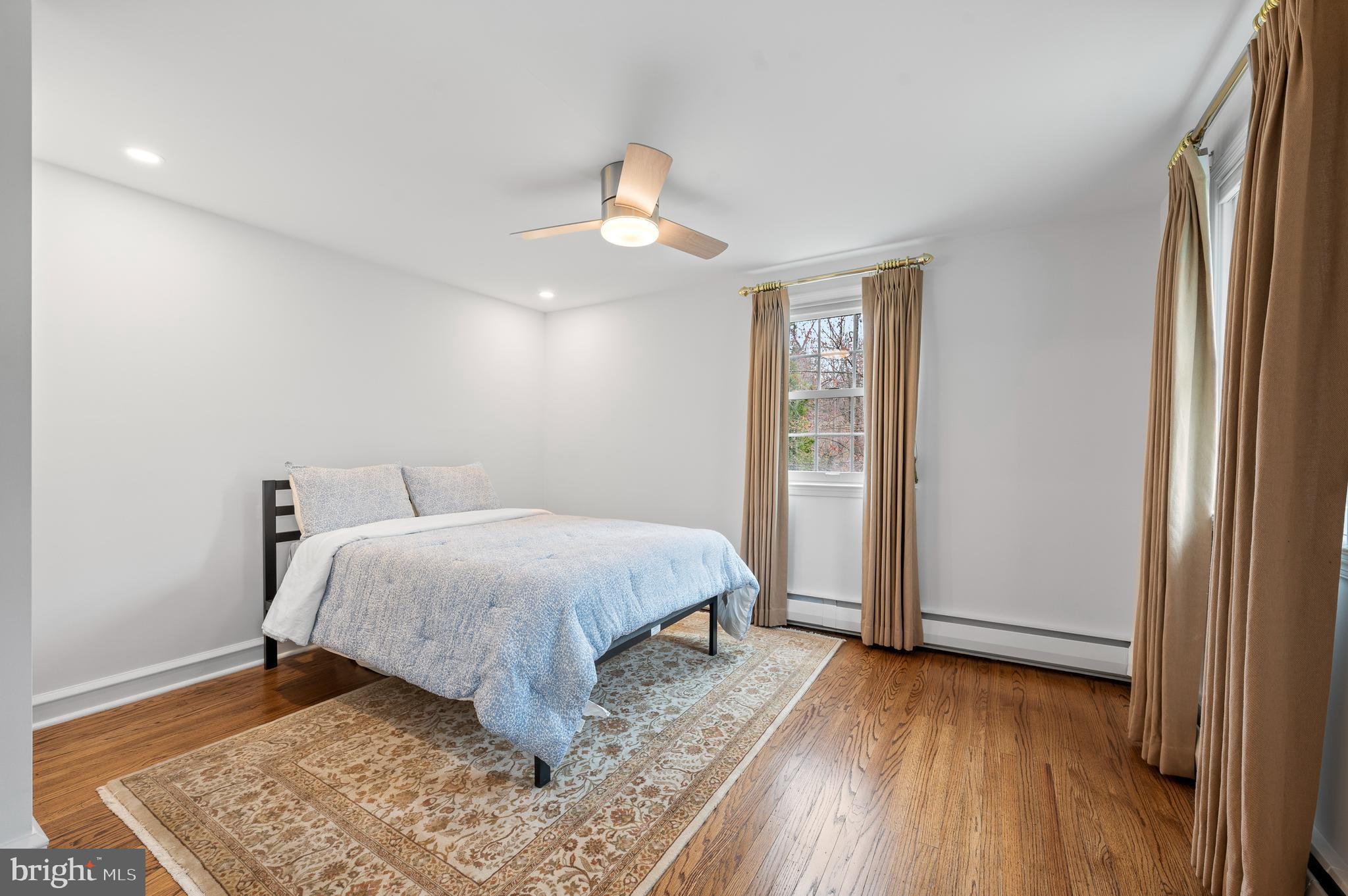 117 Adrienne Ln