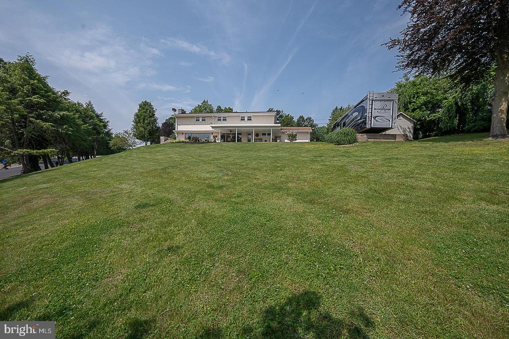101 Andrea Rd