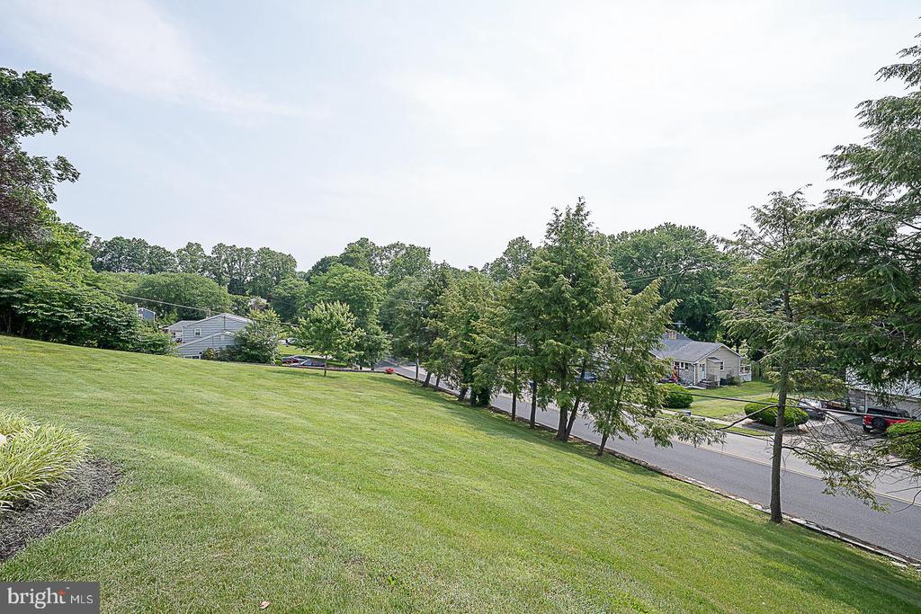 101 Andrea Rd