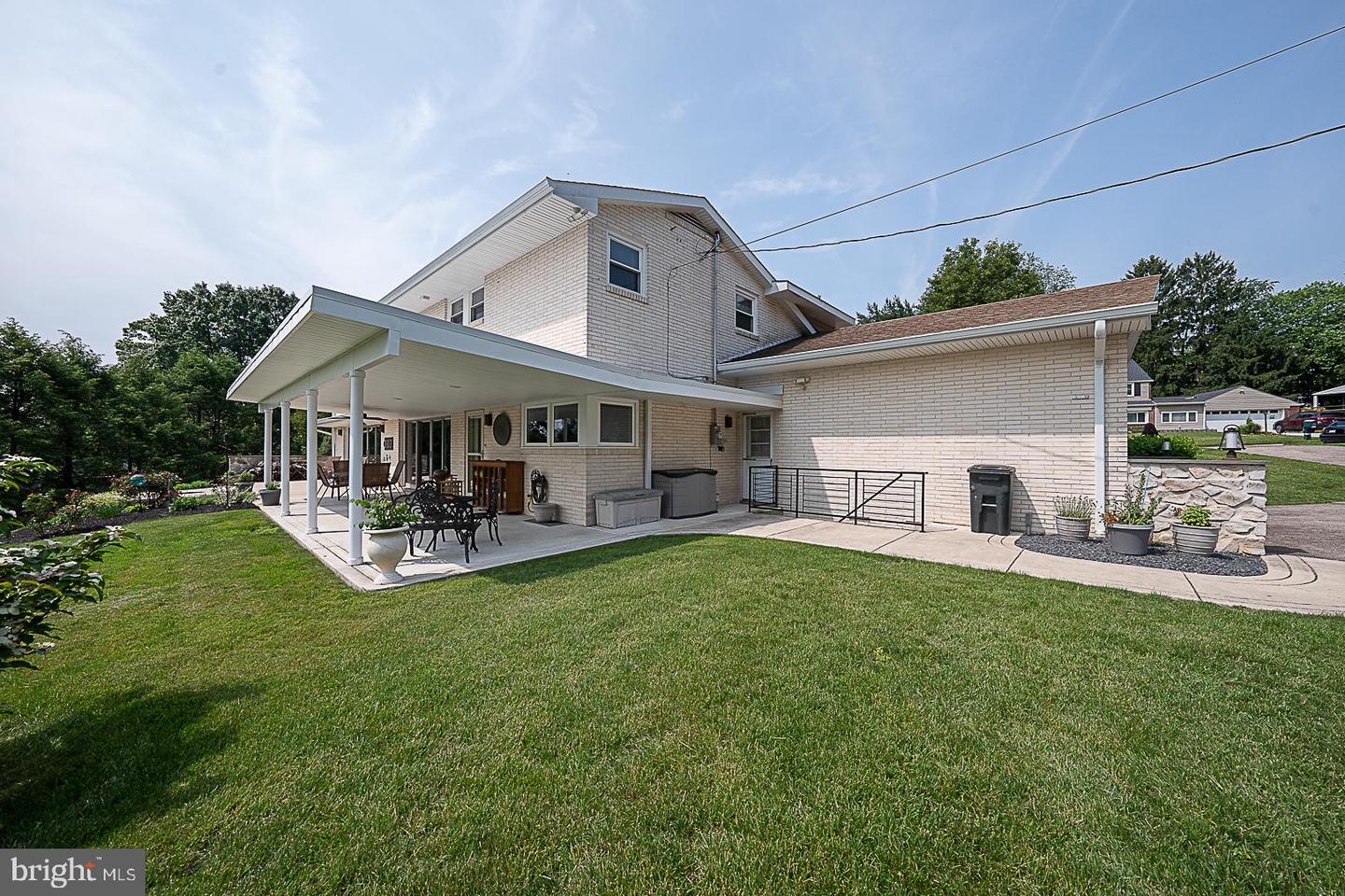 101 Andrea Rd