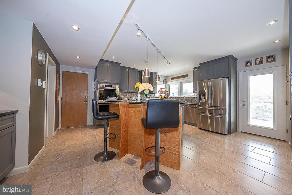 101 Andrea Rd