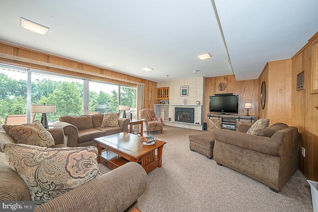 101 Andrea Rd