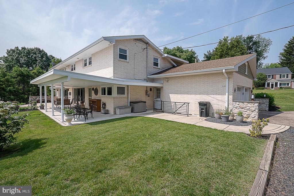 101 Andrea Rd