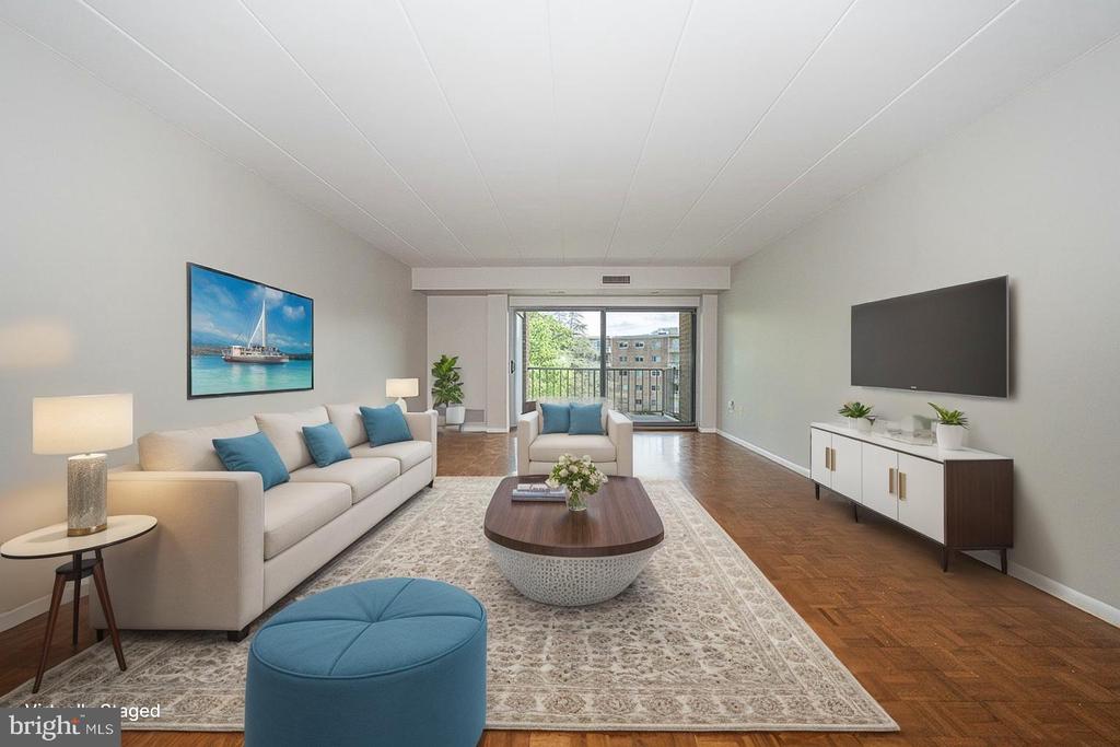 100 West Ave #607-W