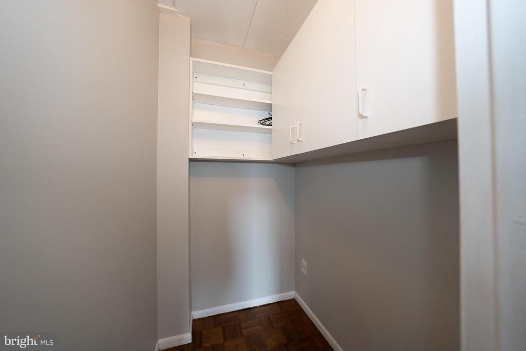 100 West Ave #607-W