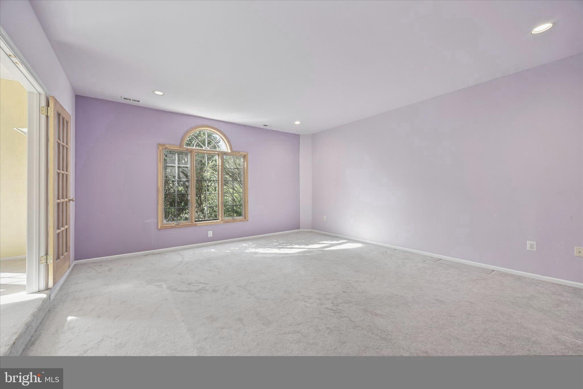 2251 Packard Ave