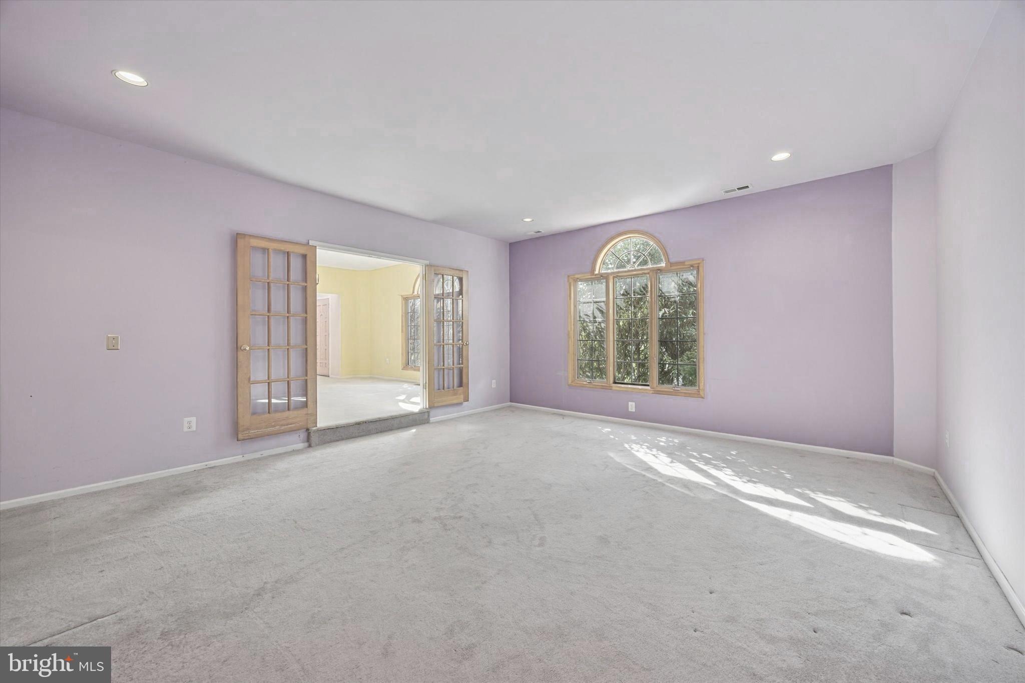 2251 Packard Ave