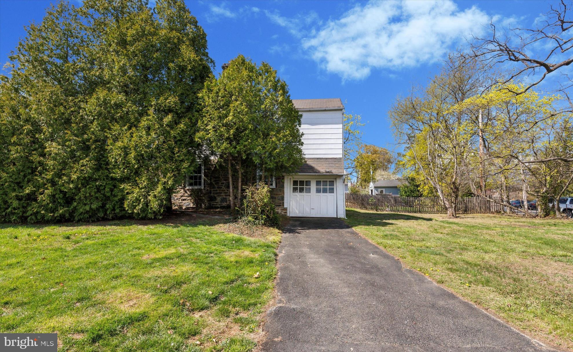 219 Williamsburg Rd