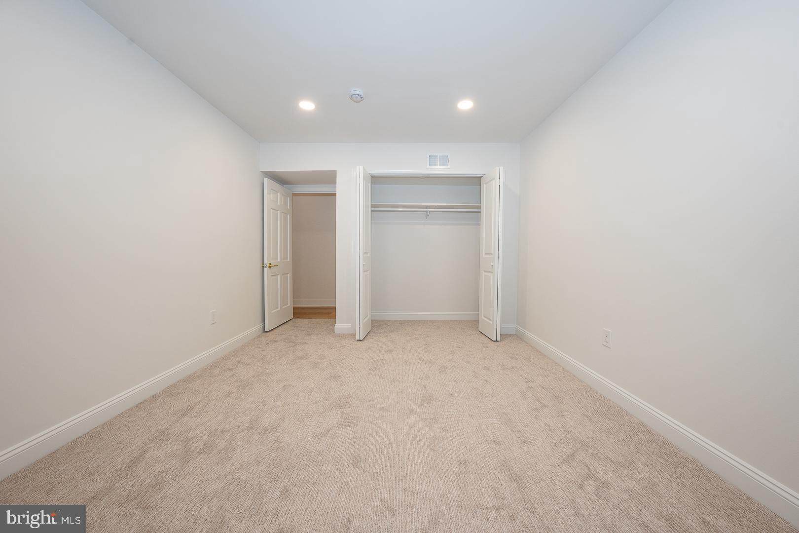 4103 Laurel Dr