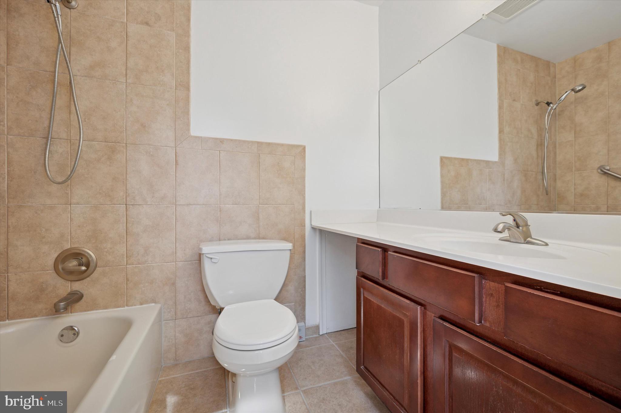 20 Winston Ct #103 U-20