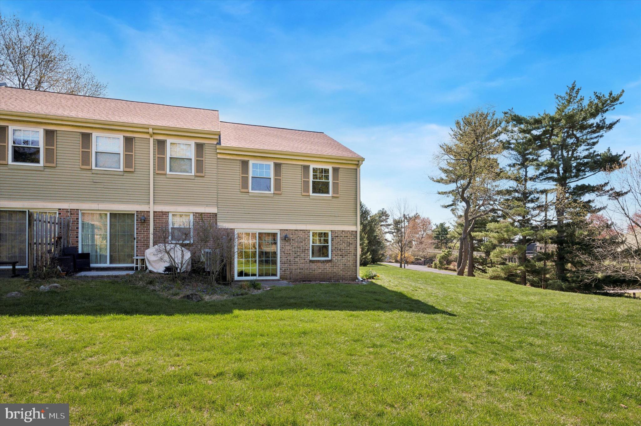 20 Winston Ct #103 U-20