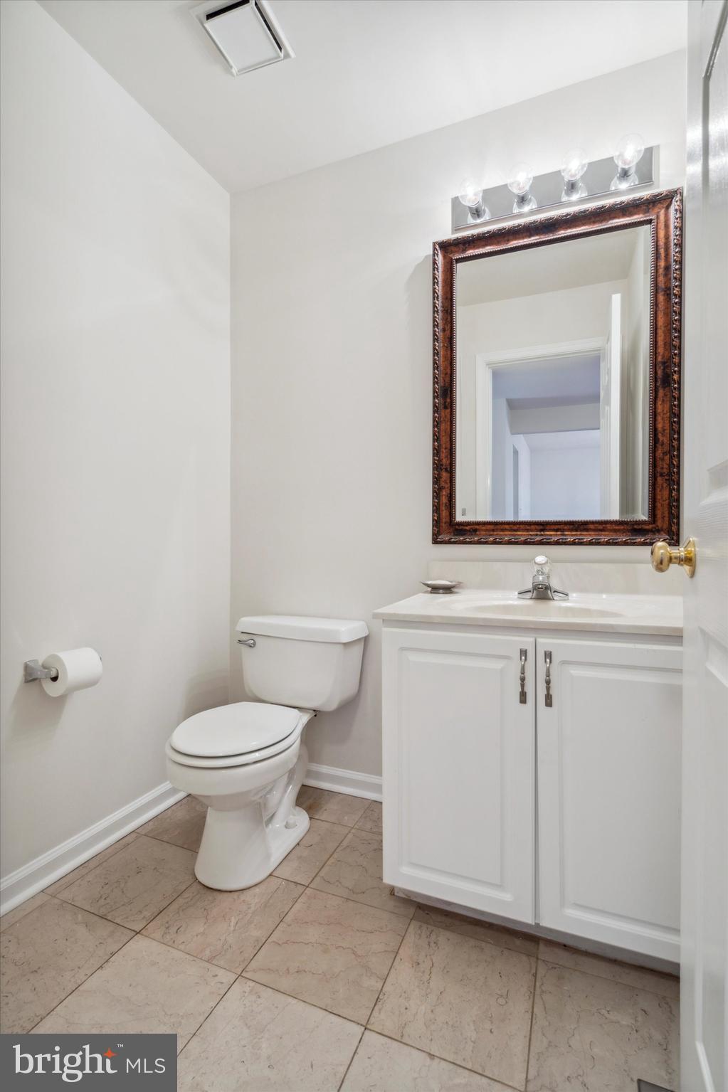 191 GLENEAGLES CT