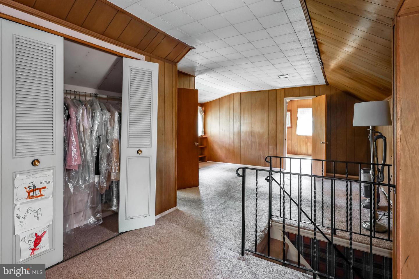 501 Parkview Dr