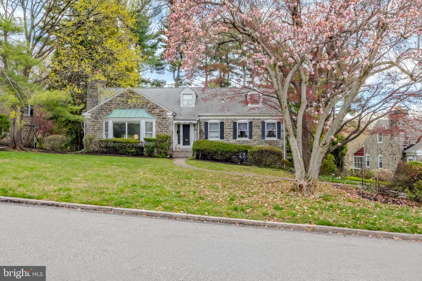 501 Parkview Dr