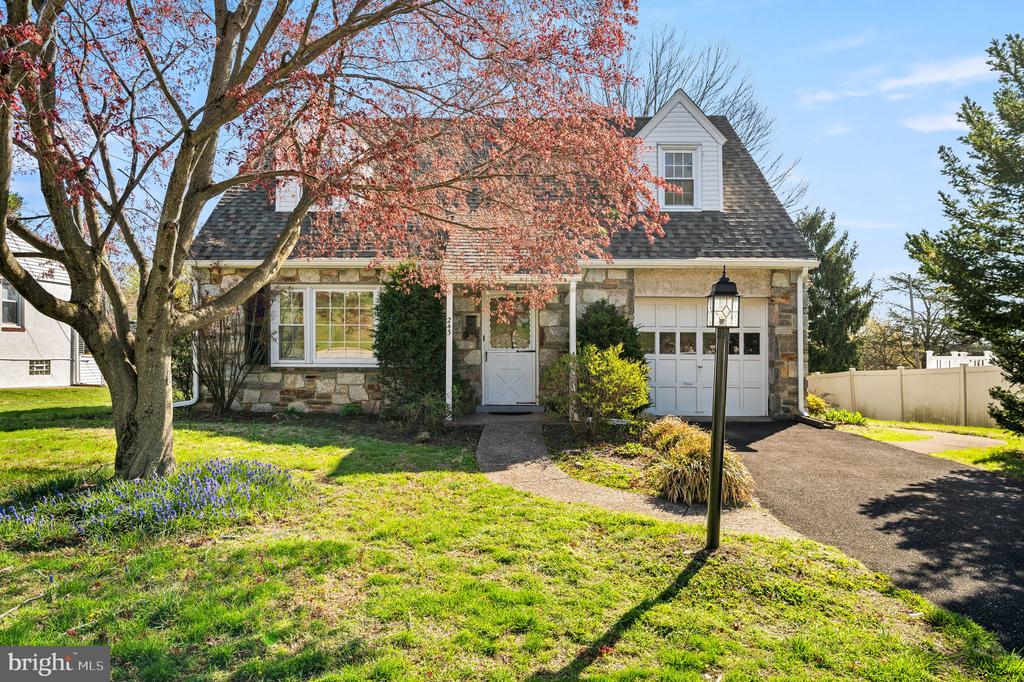 243 Limekiln Pike