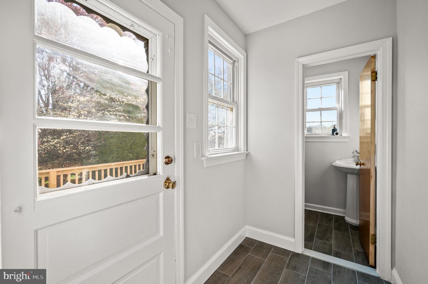 243 Limekiln Pike