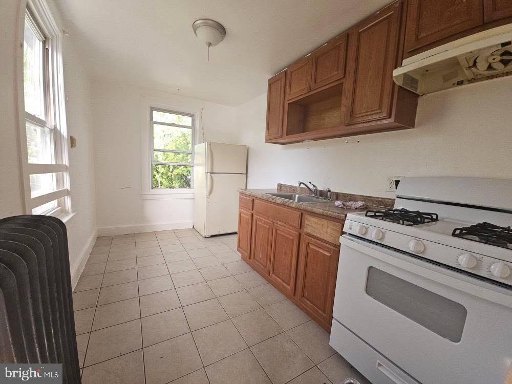 107 E COUNTY LINE RD #2