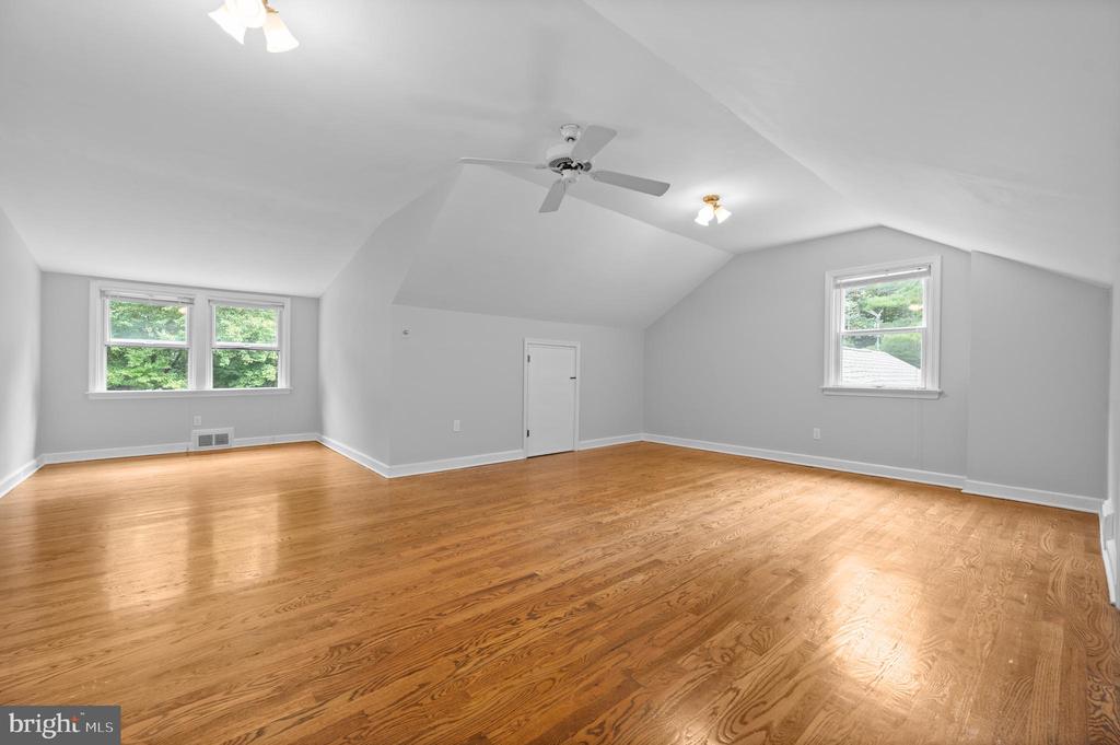 1019 Morris Ave