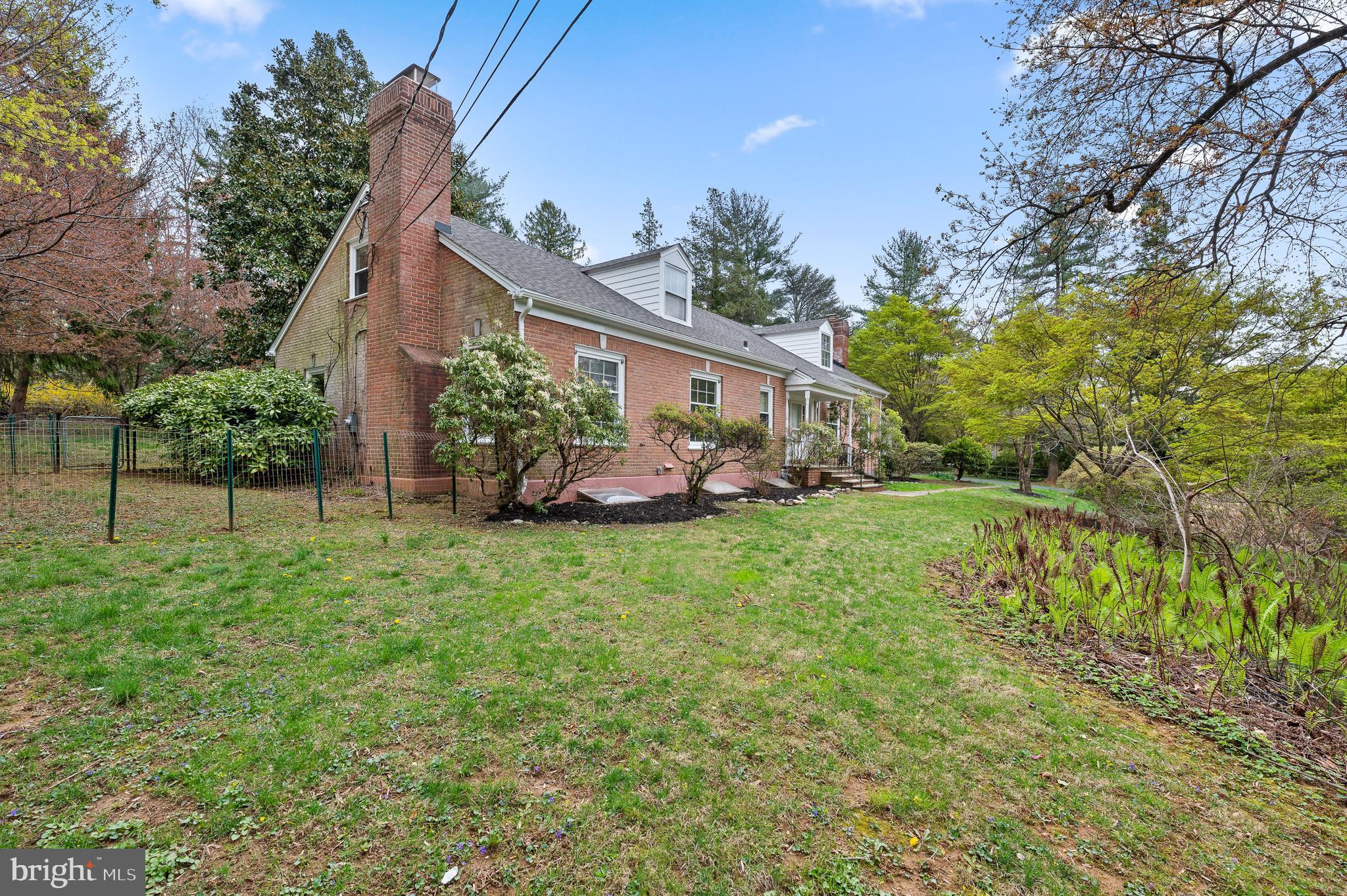 1019 Morris Ave