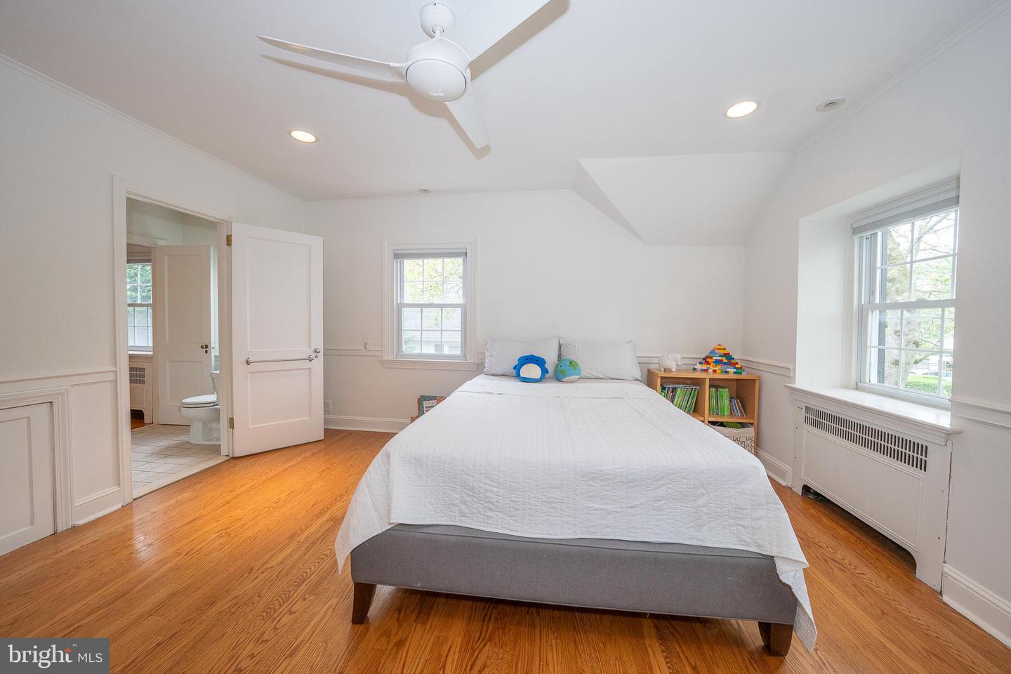 337 Wister Rd