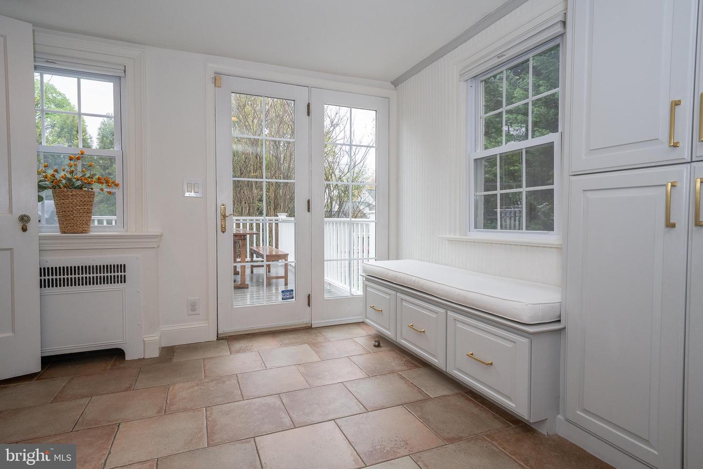 337 Wister Rd