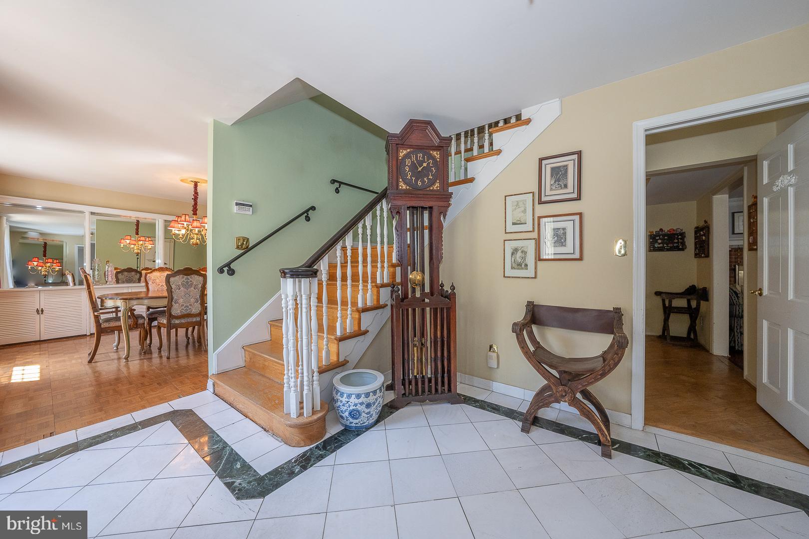 1215 Club House Rd