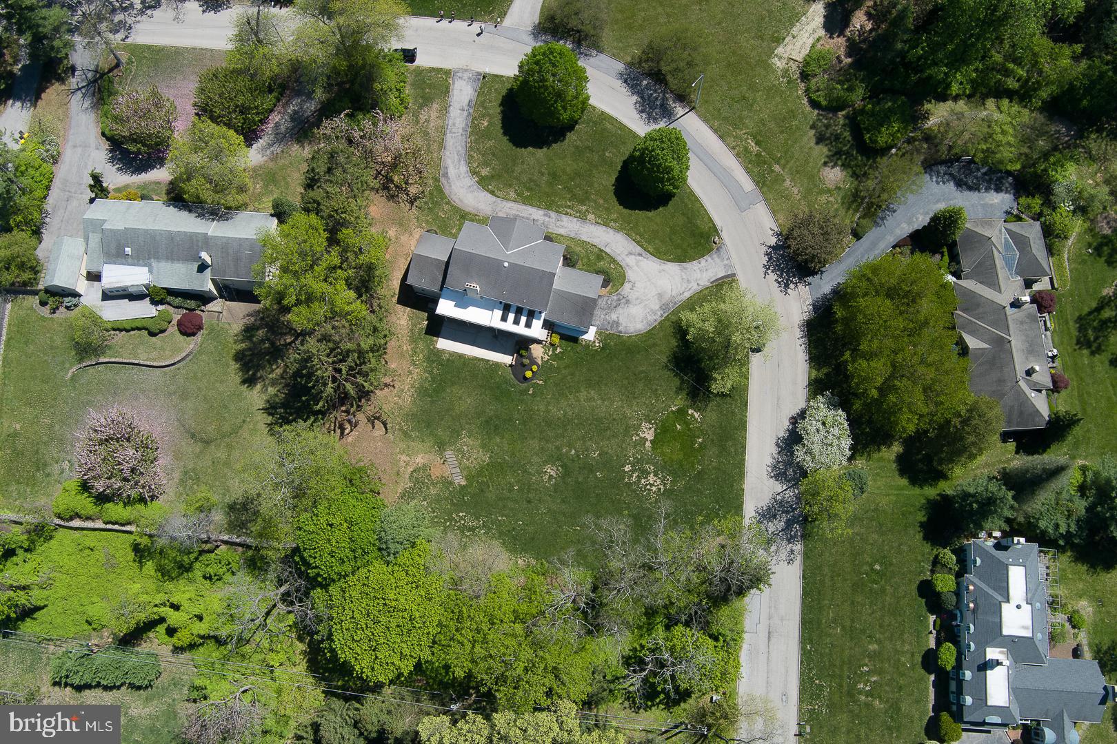 1215 Club House Rd