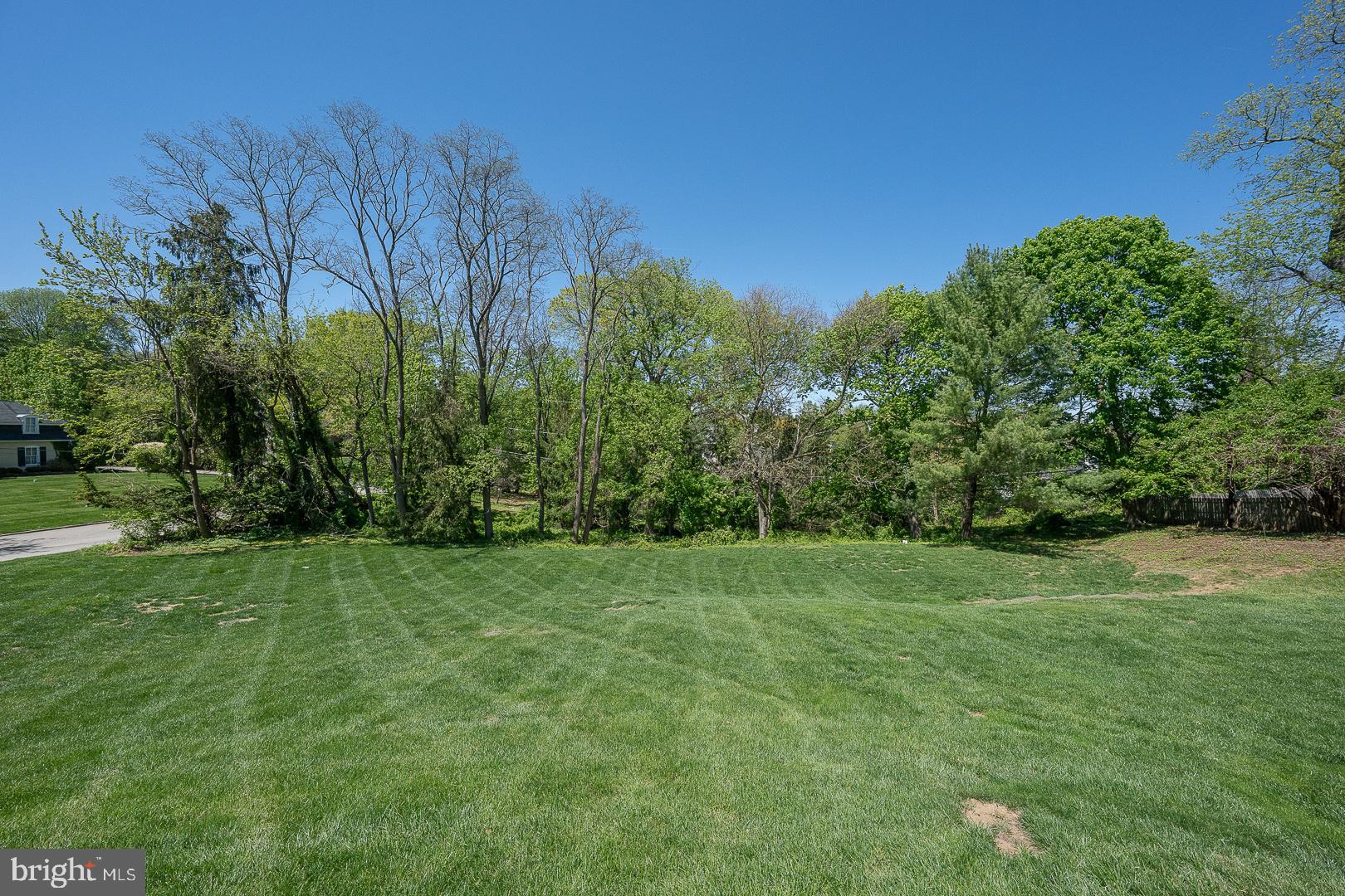 1215 Club House Rd