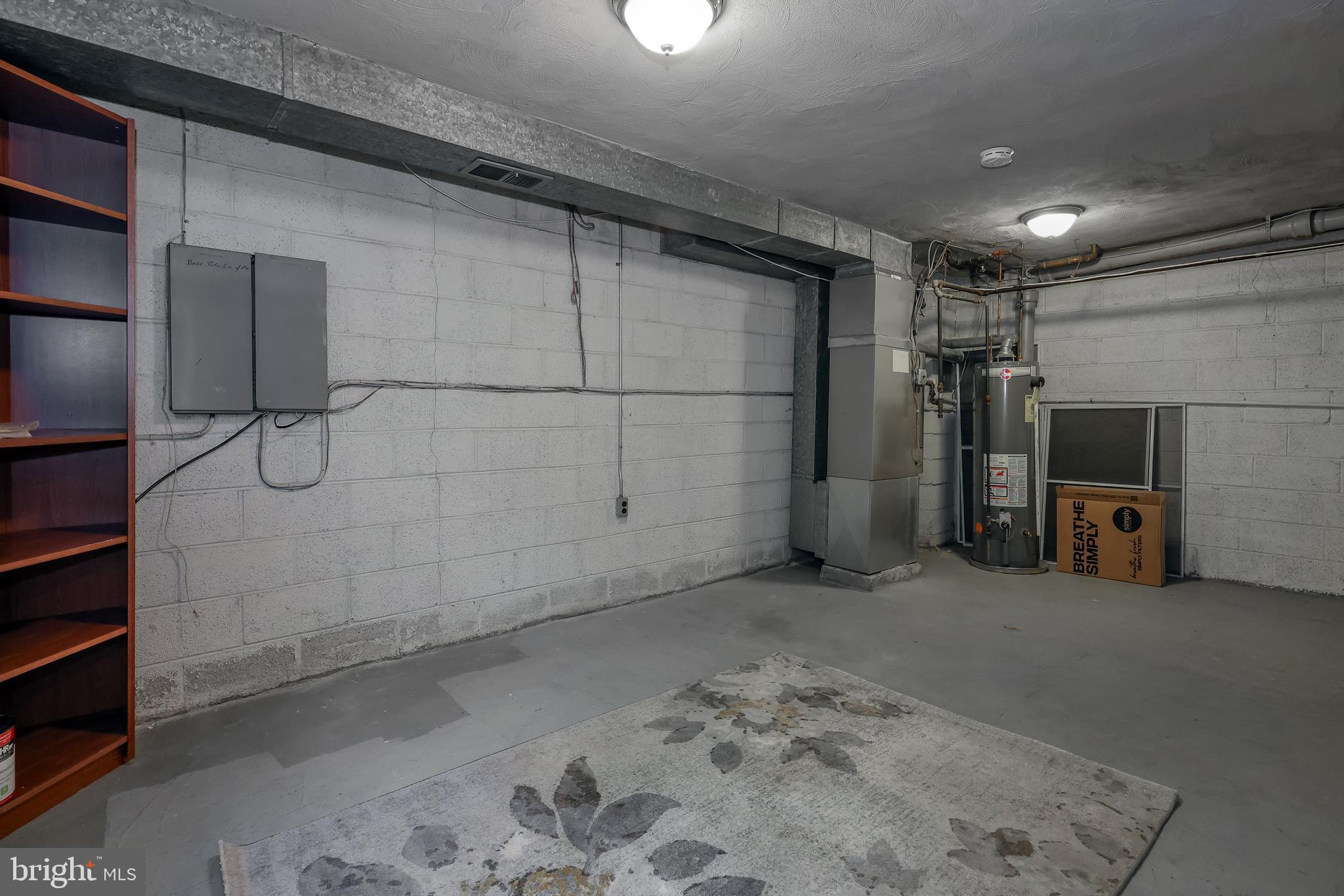 104 W Montgomery Ave #B