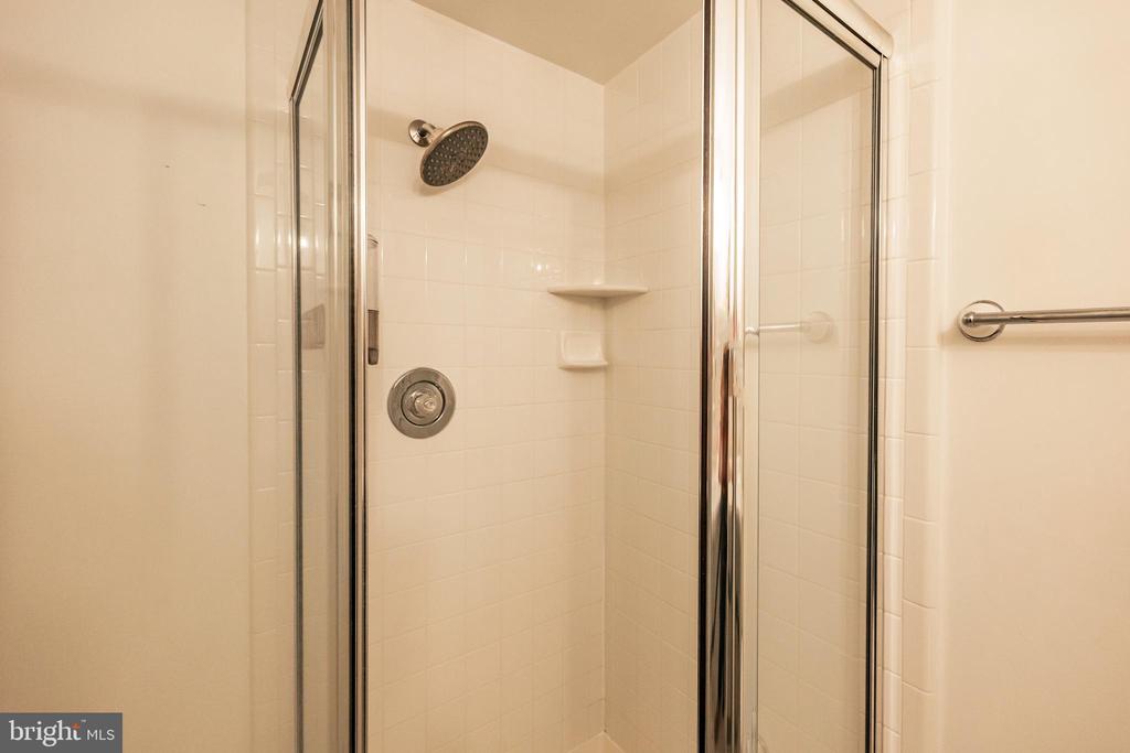 104 W Montgomery Ave #B
