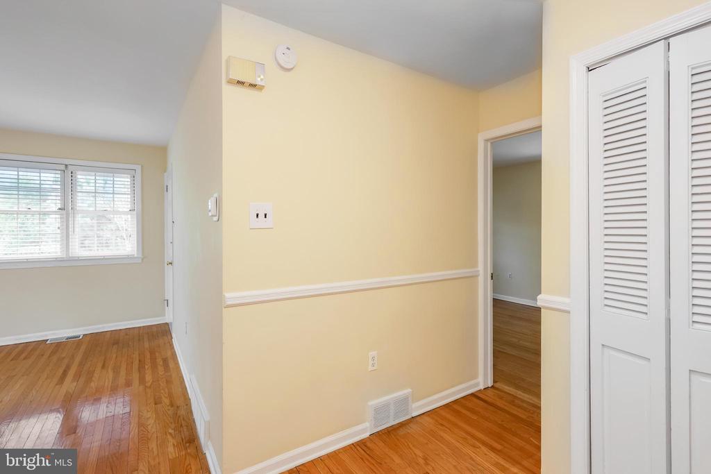 104 W Montgomery Ave #B